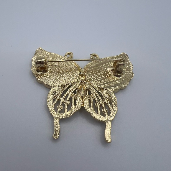 Butterfly Gold Tone Brooch Pin - Picture 2 of 2